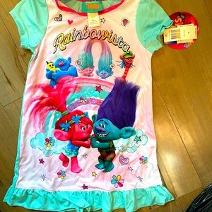 Trolls Night Gown